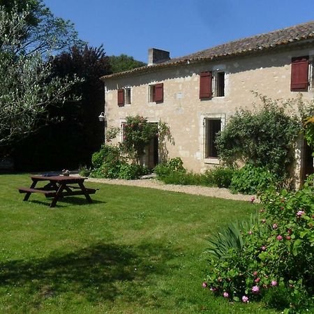 Maison De Bastien Lugon et l'Ile du Carney Exterior photo