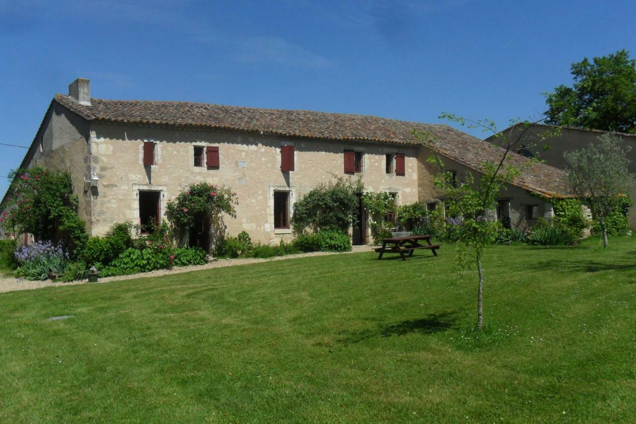 Maison De Bastien Lugon et l'Ile du Carney Exterior photo
